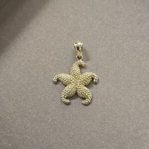 Vintage 14k Gold Starfish Pendant